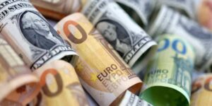 dolar yeni haftaya dususle basladi hu9VlAPZ.jpg