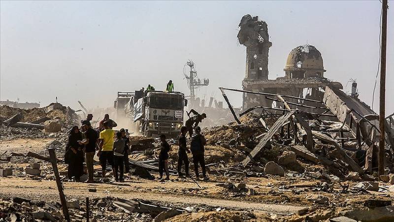 israilin gazzeye insani yardim girisini dondurma kararindan abd baskisiyla vazgectigi one suruldu dfwG2AtH.jpg