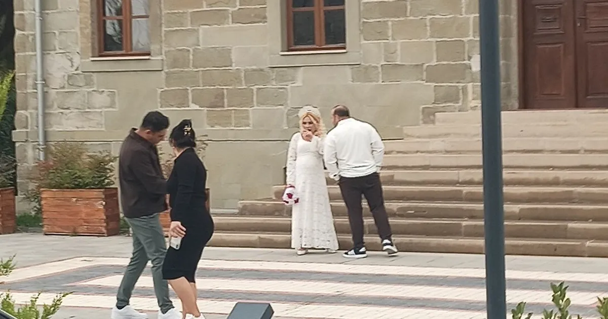 muze kesan bahcesi yeni fotograf platosu oldu G5OH2yEb.webp