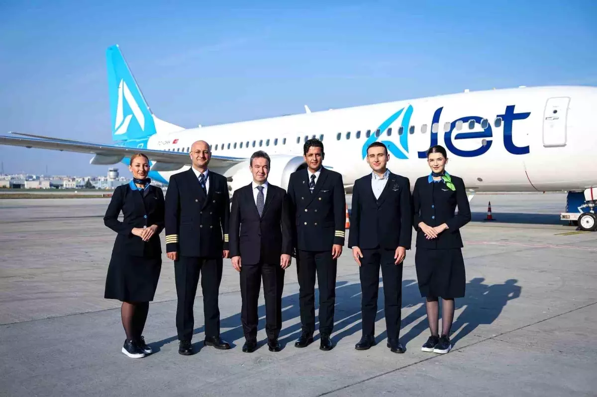 ajet filosunu genclestiriyor 7 yeni nesil ucak istanbula indi MYiiF4uW.jpg