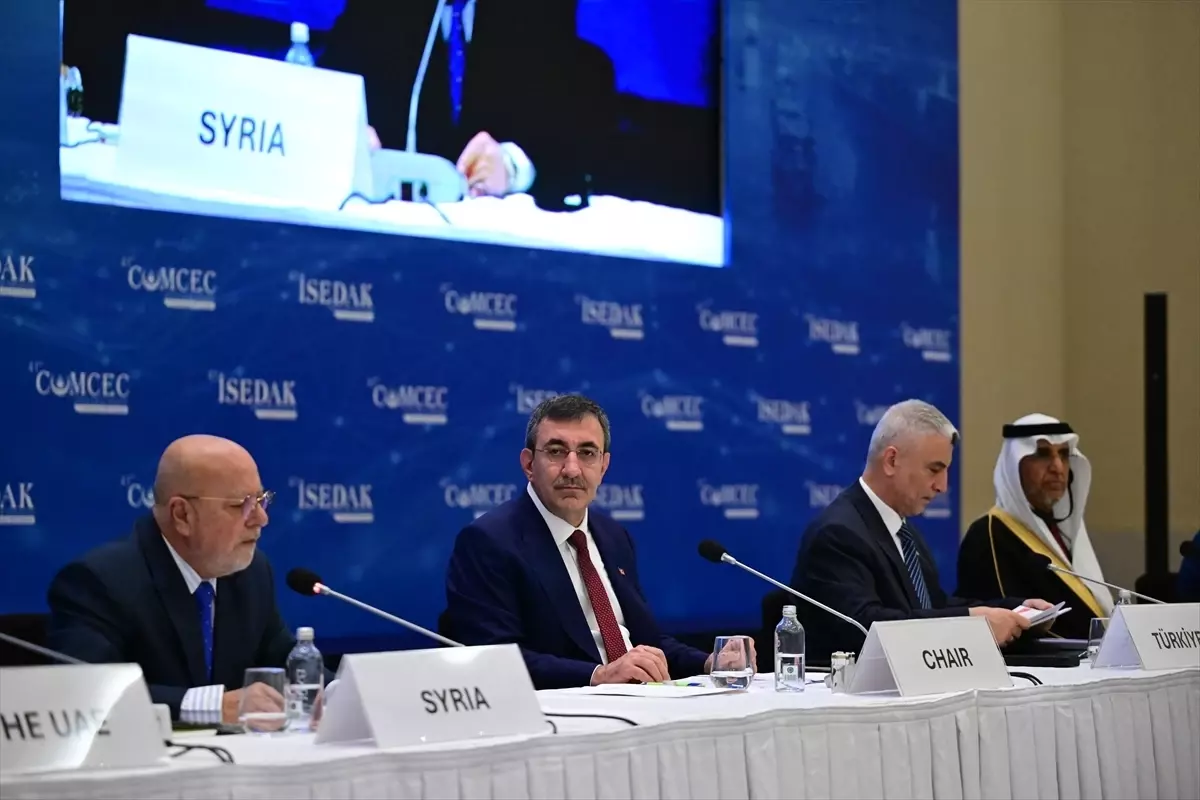 isedak toplantisinda suriyenin yeniden insasi ele alindi Vh11AFaE.jpg