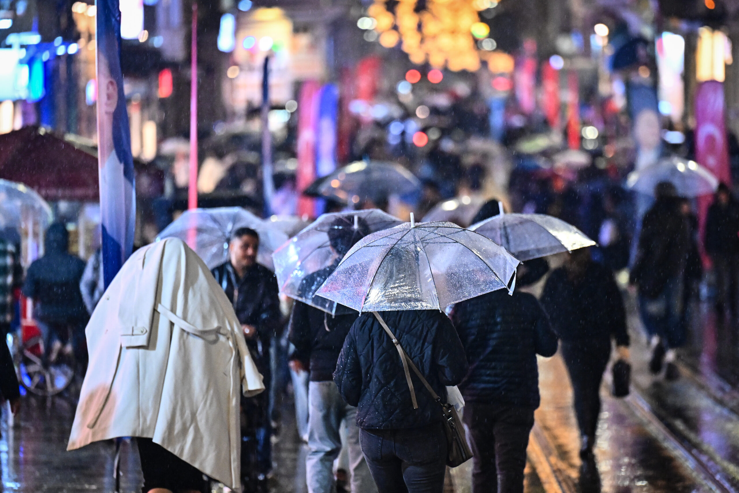 meteorolojiden 30 il icin uyari saganak yagis etkili olacak dIyKckre.jpg